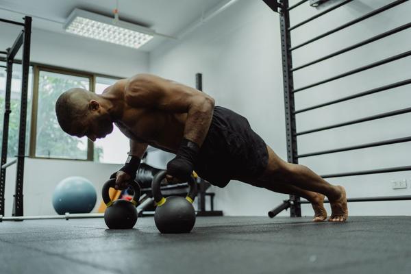 bodyweight strength training routine