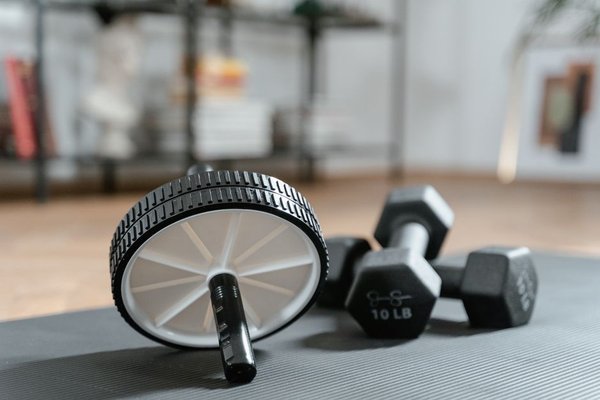 garage gym essentials for strength training